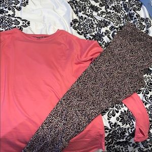 A women’s pajama set both top- bottom size large